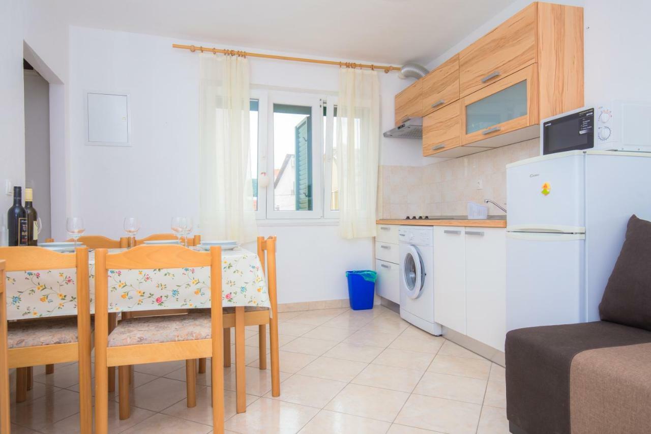 Apartment Rita Primosten Ngoại thất bức ảnh