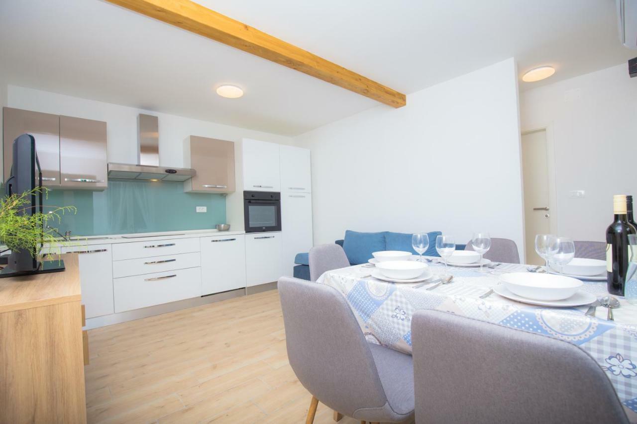 Apartment Rita Primosten Ngoại thất bức ảnh