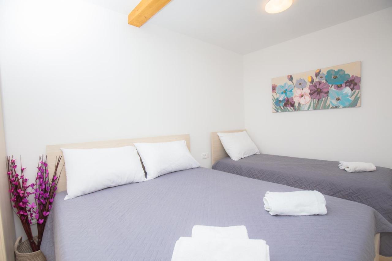Apartment Rita Primosten Ngoại thất bức ảnh